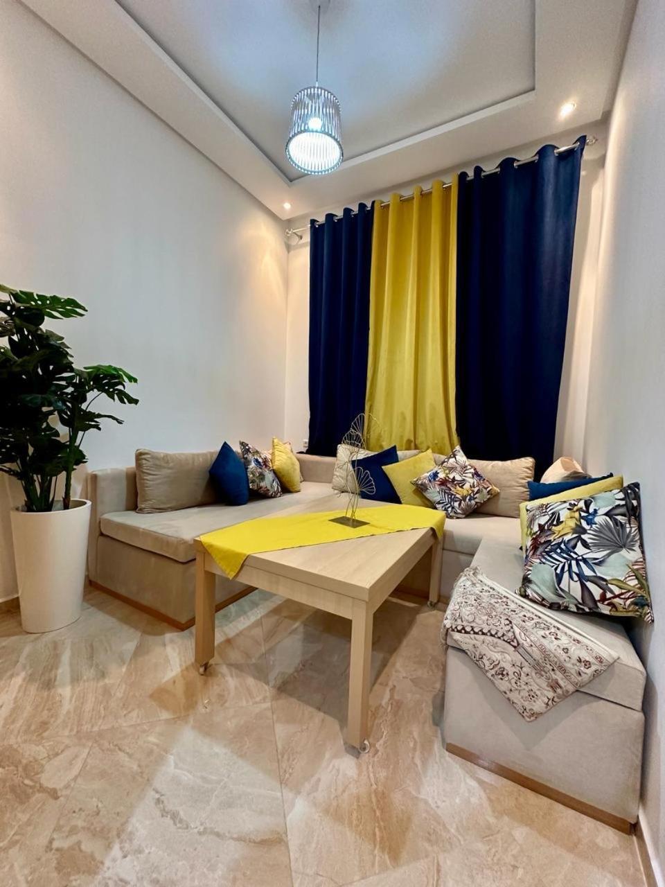 Apartamento Apparemment De Luxe Vue Piscine Bouznika Exterior foto
