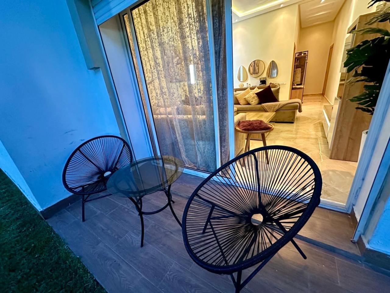 Apartamento Apparemment De Luxe Vue Piscine Bouznika Exterior foto