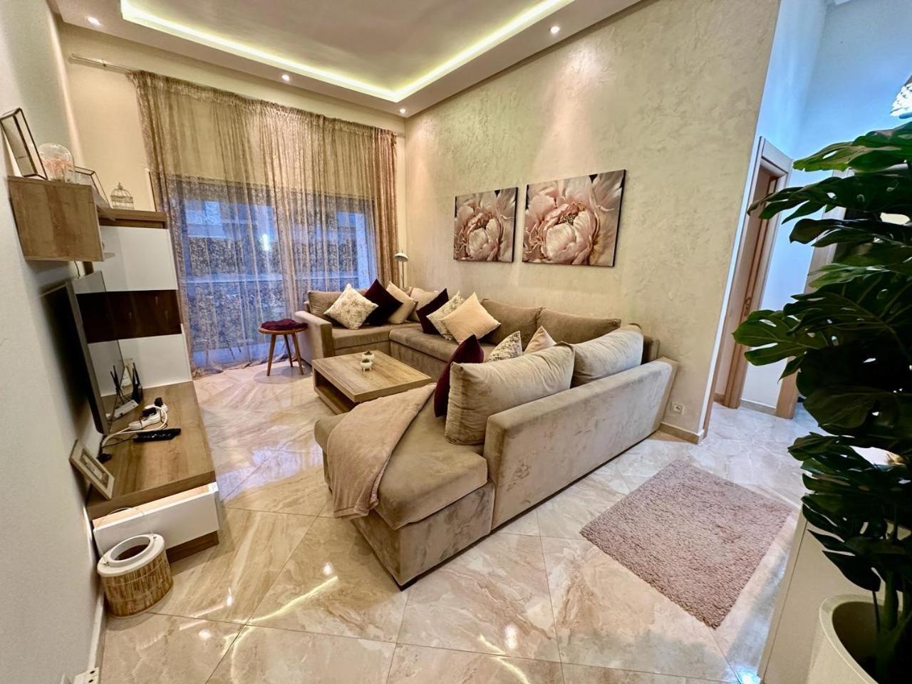 Apartamento Apparemment De Luxe Vue Piscine Bouznika Exterior foto